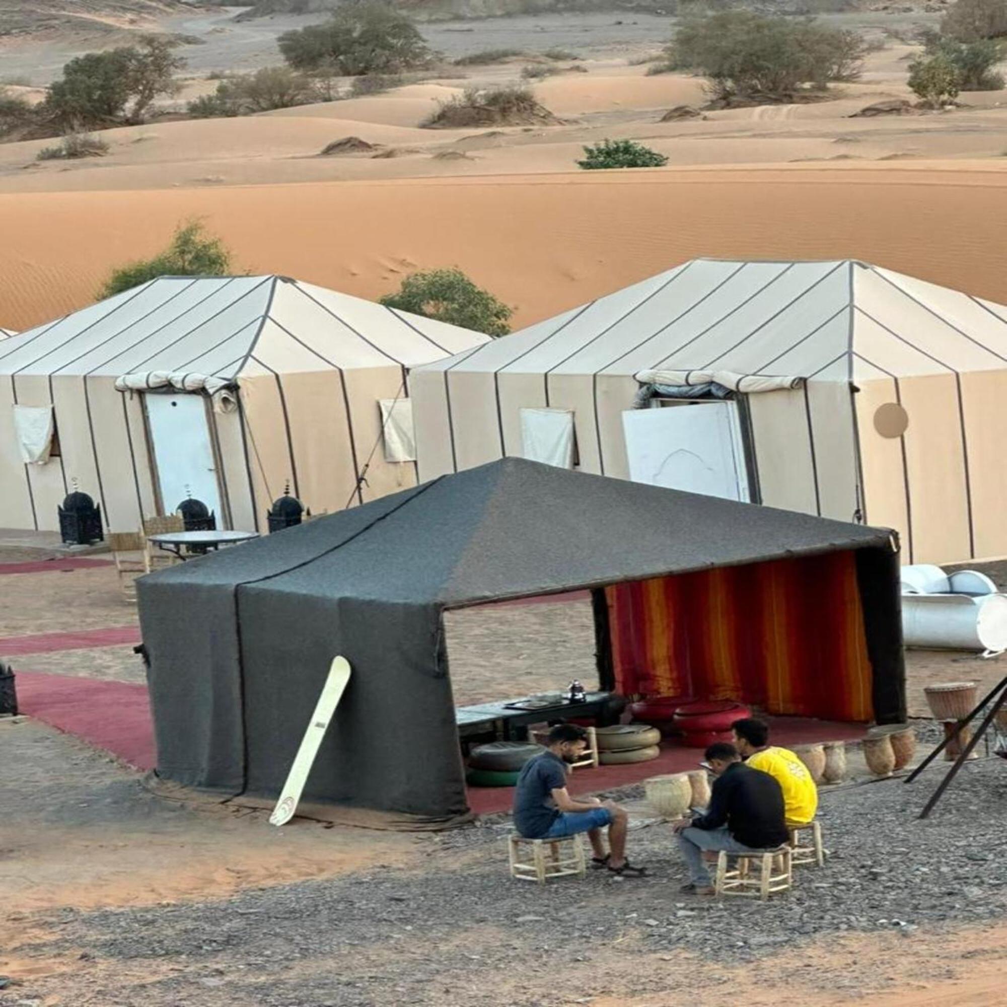 Erg Chebbi Romantic Desert Camp Merzouga Εξωτερικό φωτογραφία